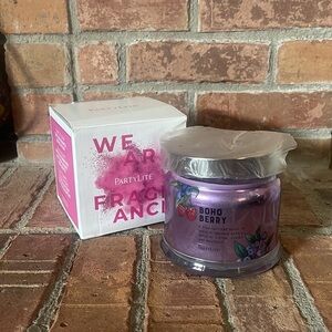 NIB PartyLite Boho Berry Purple Lidded Jar Candle